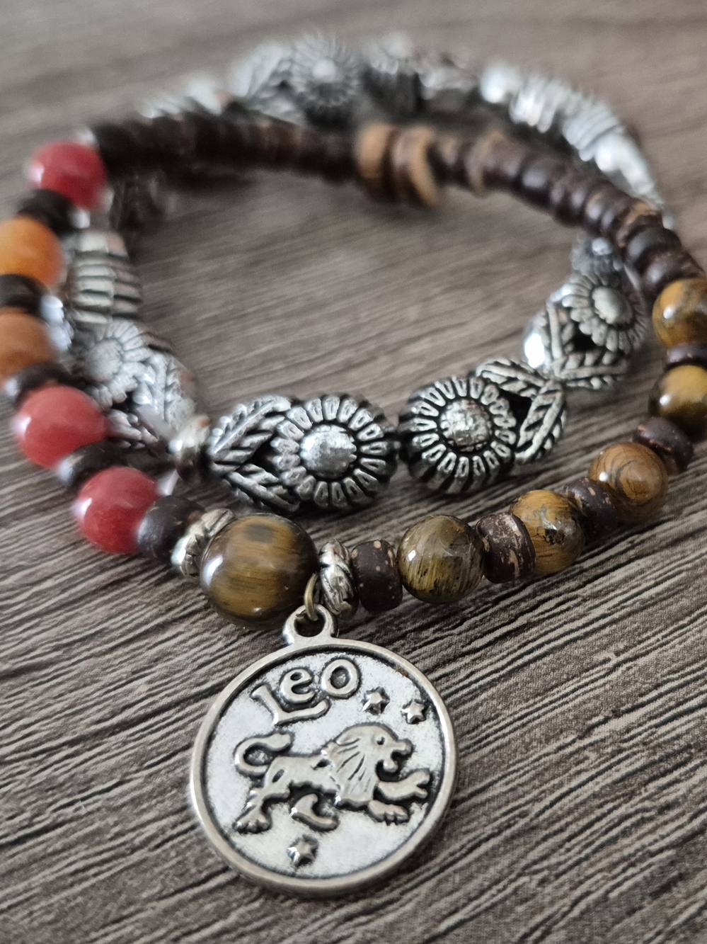Men's Leo/Zodiac Tigers Eye Bracket Set!